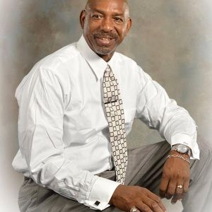 Meet your Posher, James